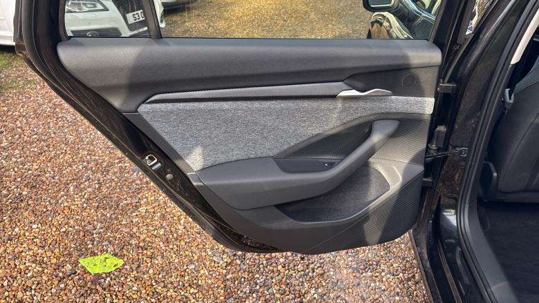 Skoda Superb 2.0 TDI SE Technology 5dr DSG Diesel Estate